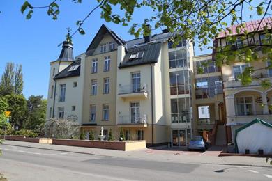 Villa_Merry_Swinemunde_Swinoujscie_Kuren_in_Polen_Main.jpg